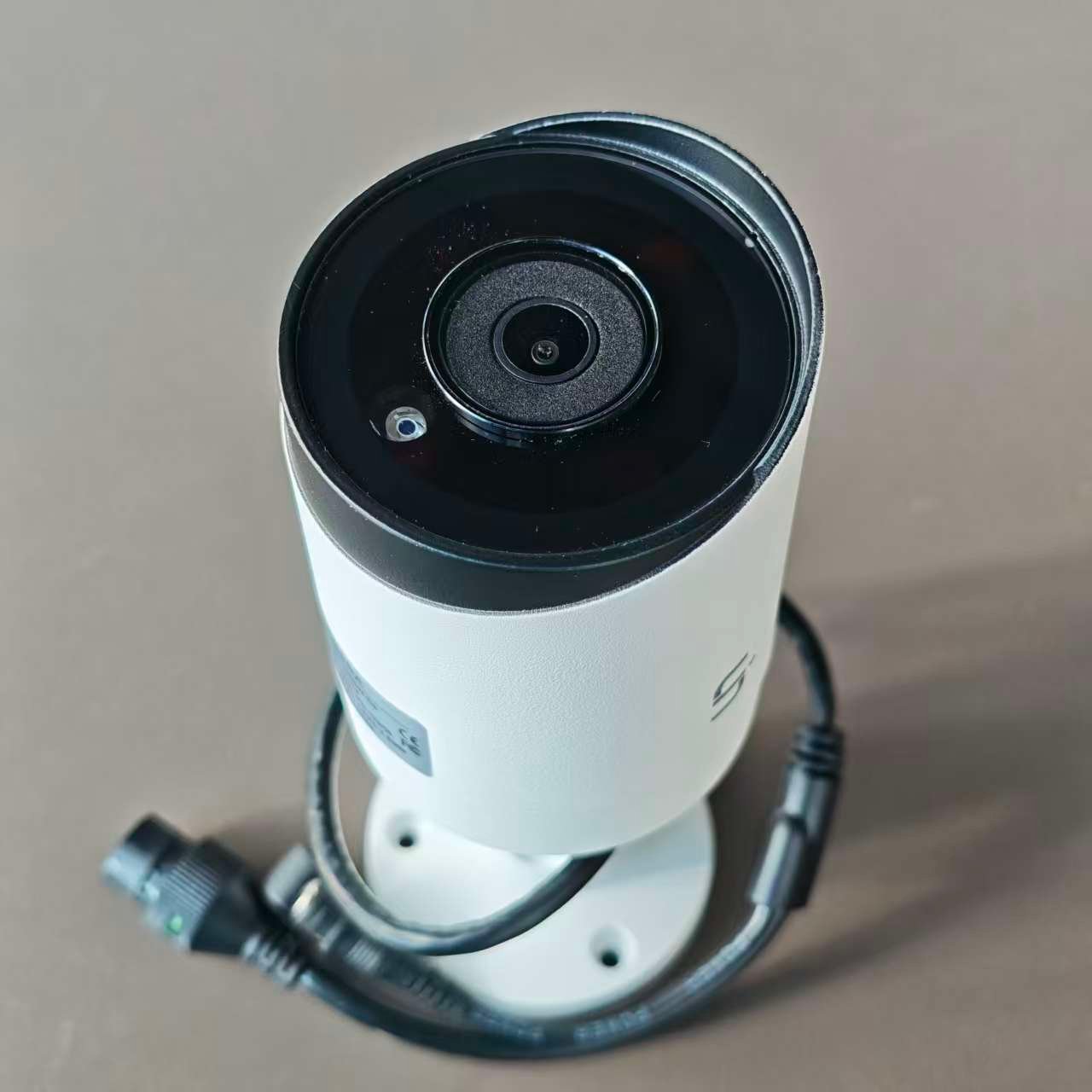 UIN IPC-B880W-DS - Image 3